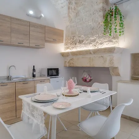 Holiday home Petalo Di Rosa Ceglie Messapica